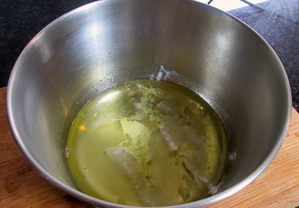 In another bowl add the egg whites and cream of tartar.