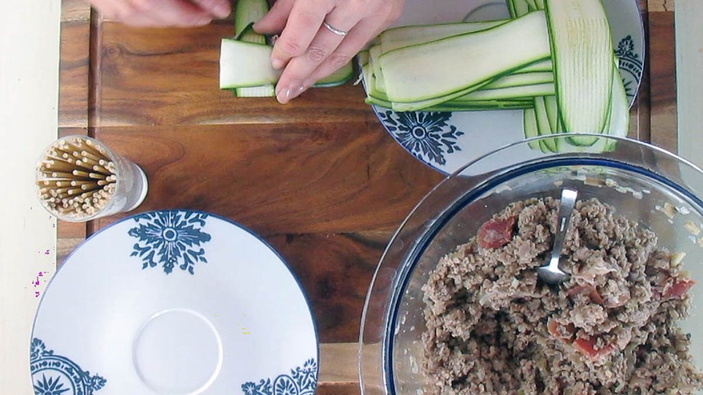 Fold the ends of the courgette up to cover the filling.
