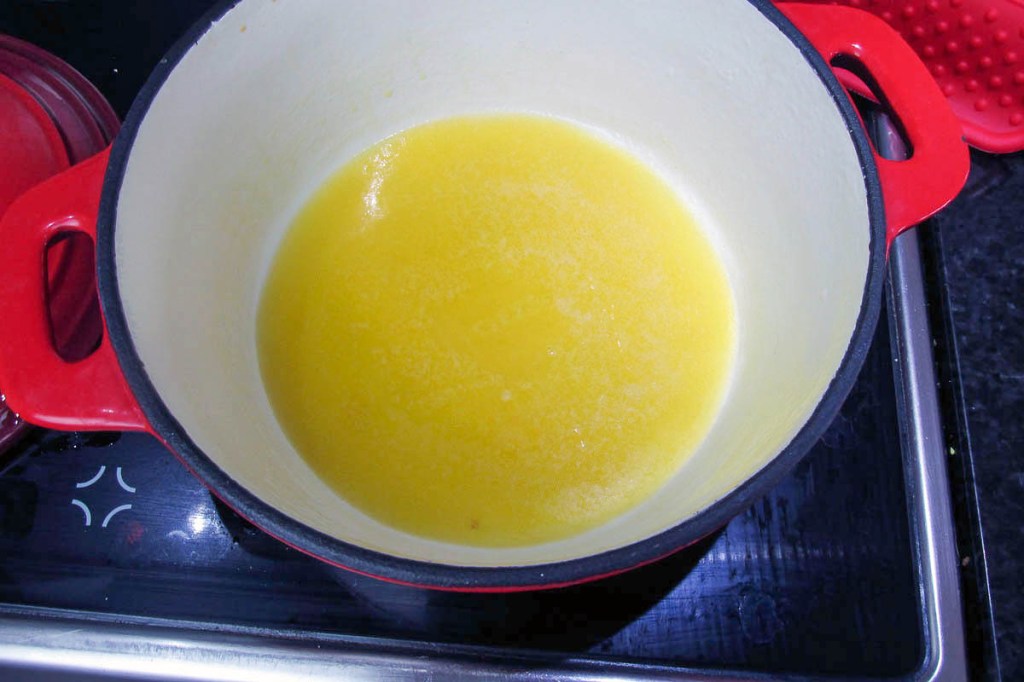 Wait for the butter to melt. 