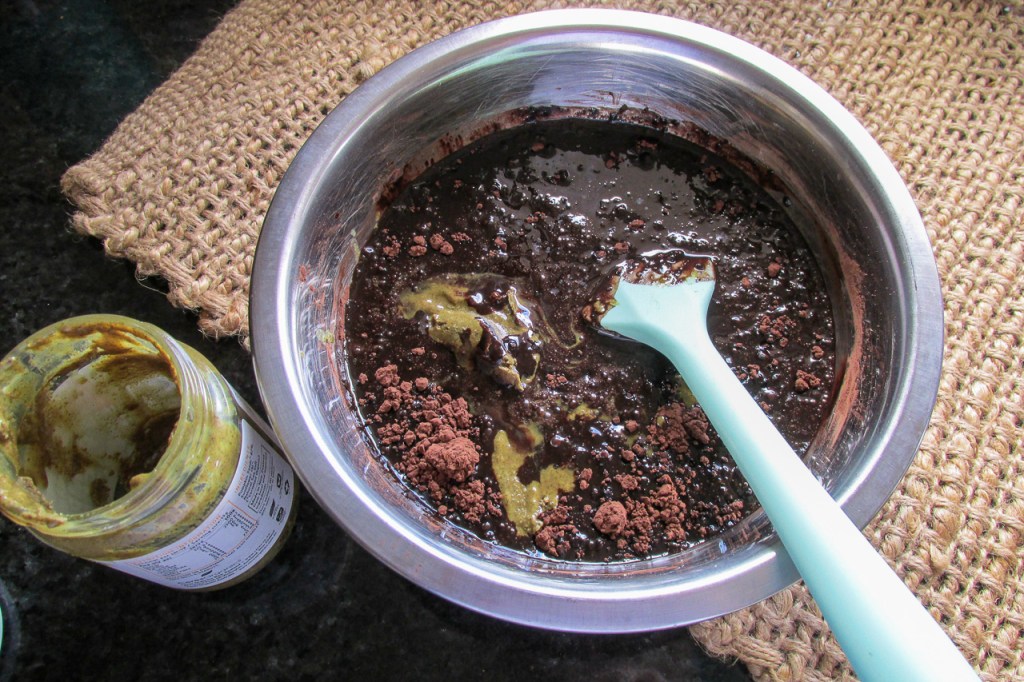 Add the seed butter to the bowl.