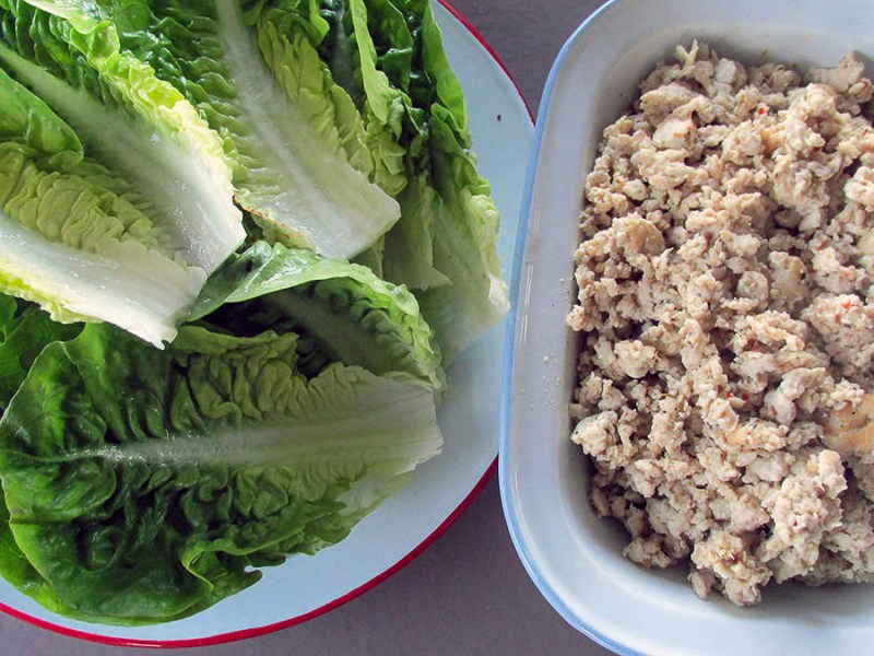 Chicken chilli wraps